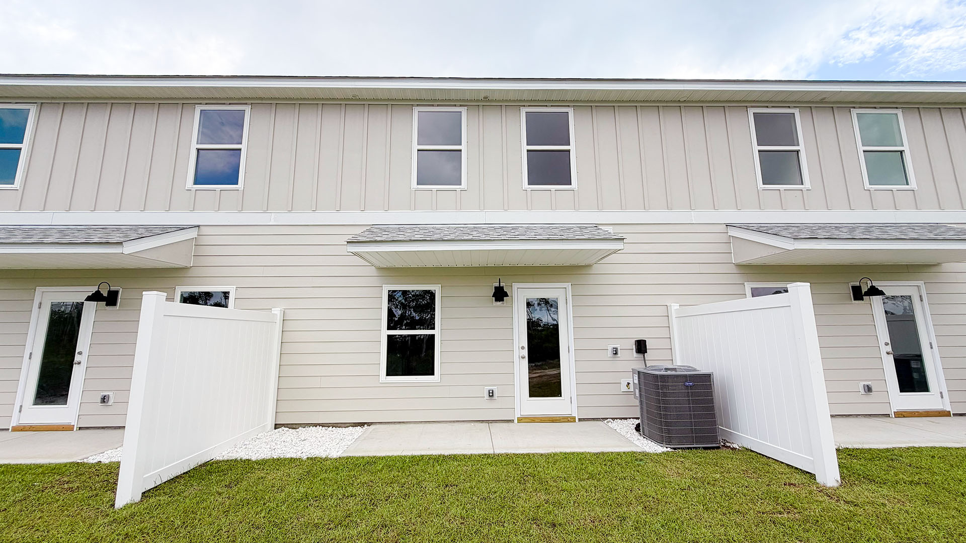 Covered rear patio.