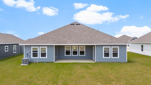 Victoria floor plan rear of home with covered rear patio.