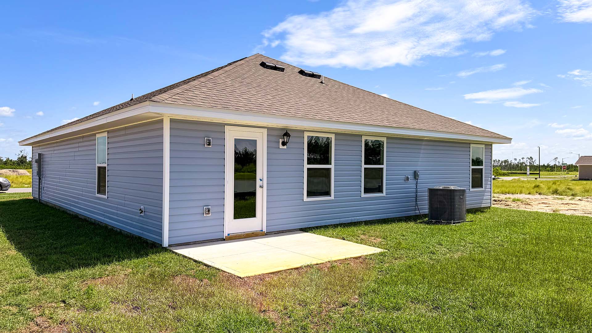 Lismore floor plan rear of home with back patio.