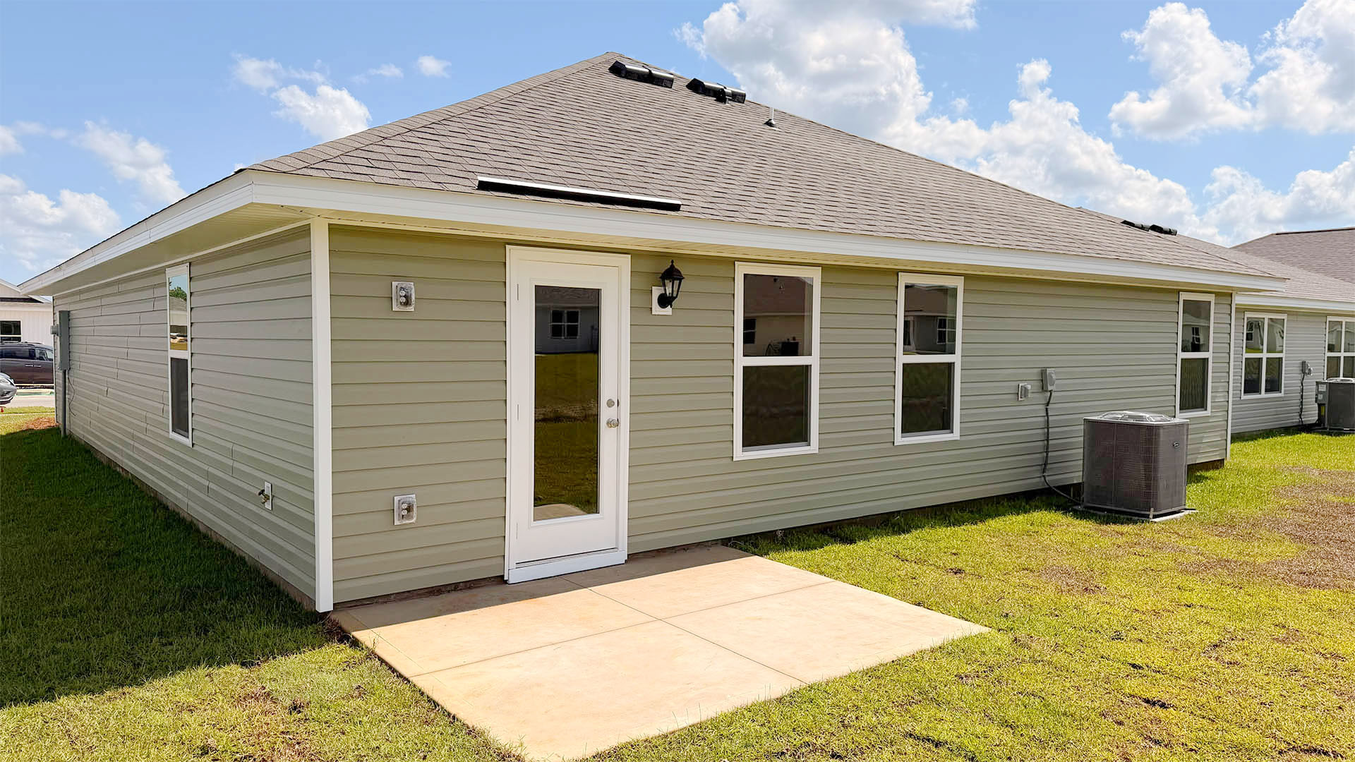 Lismore floor plan rear of home with back patio.