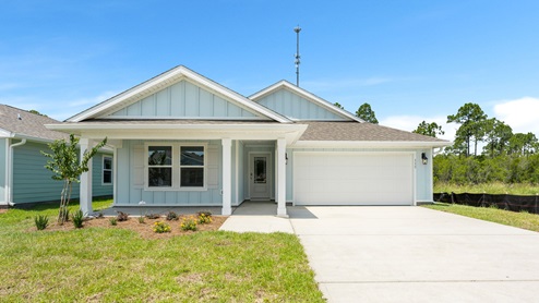 Lakeside Floor plan at Palmetto Bluff with covered front porch and 2 car garage.