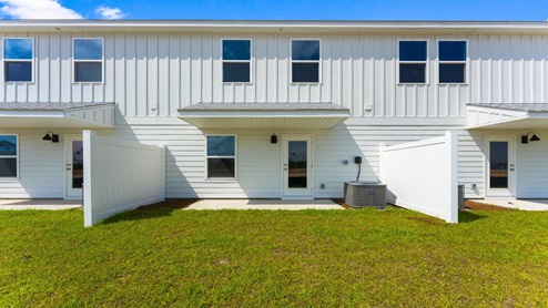 Salt creek townhomes exterior photos.