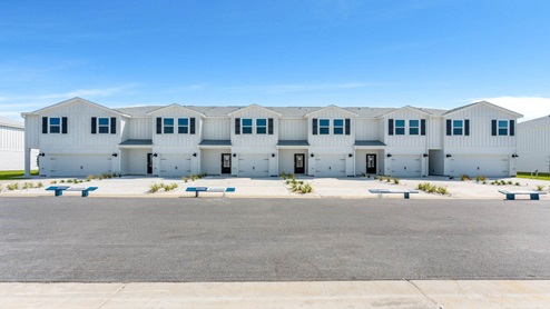 Salt creek townhomes exterior photos.