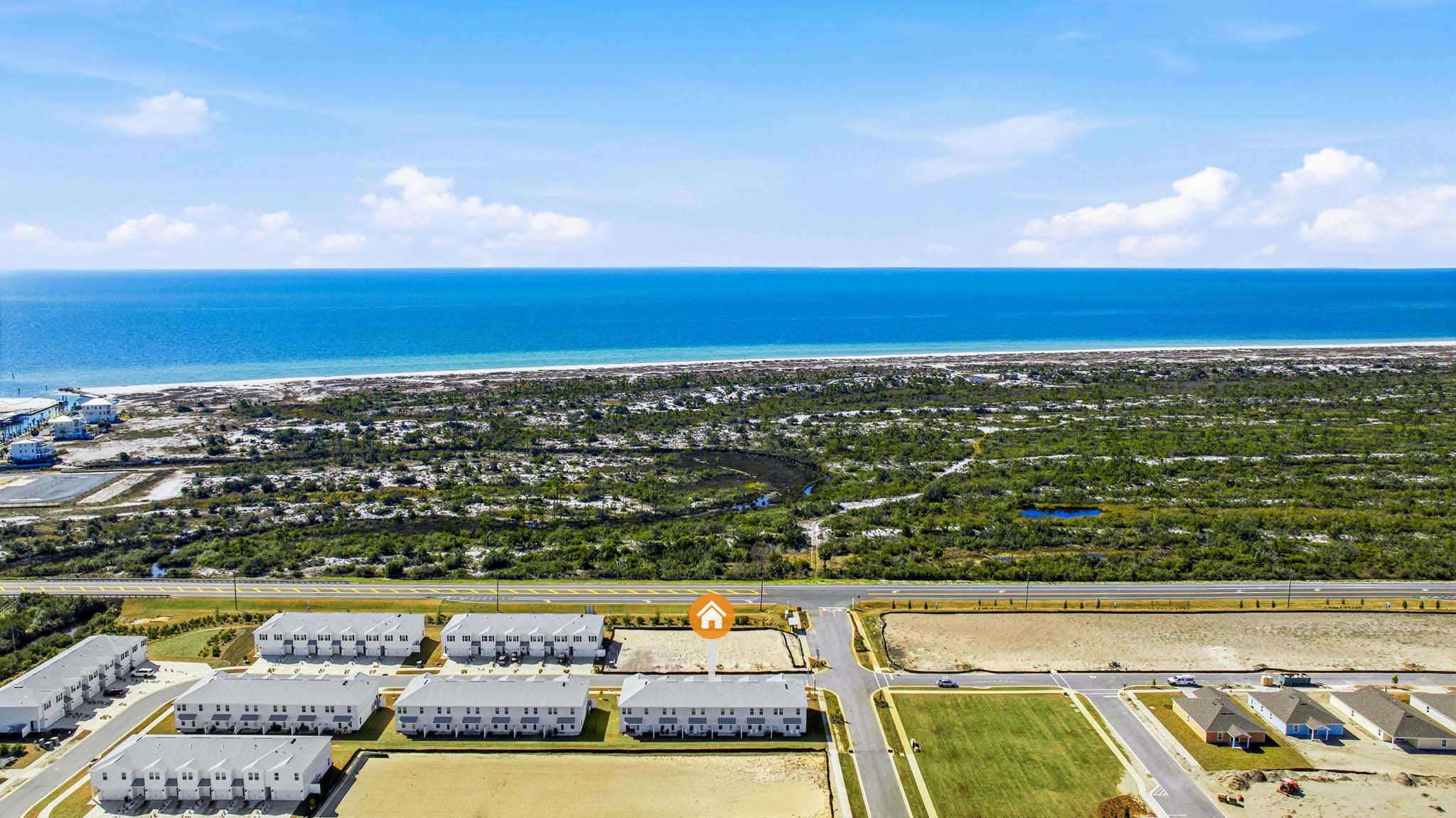 Aerial view of Salt Creek Townhomes.