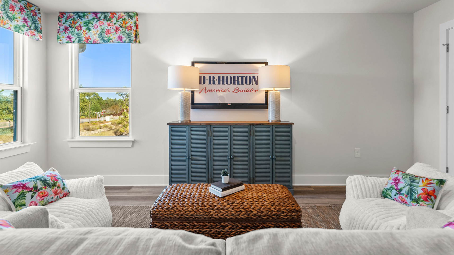 Upstairs common area with windows.