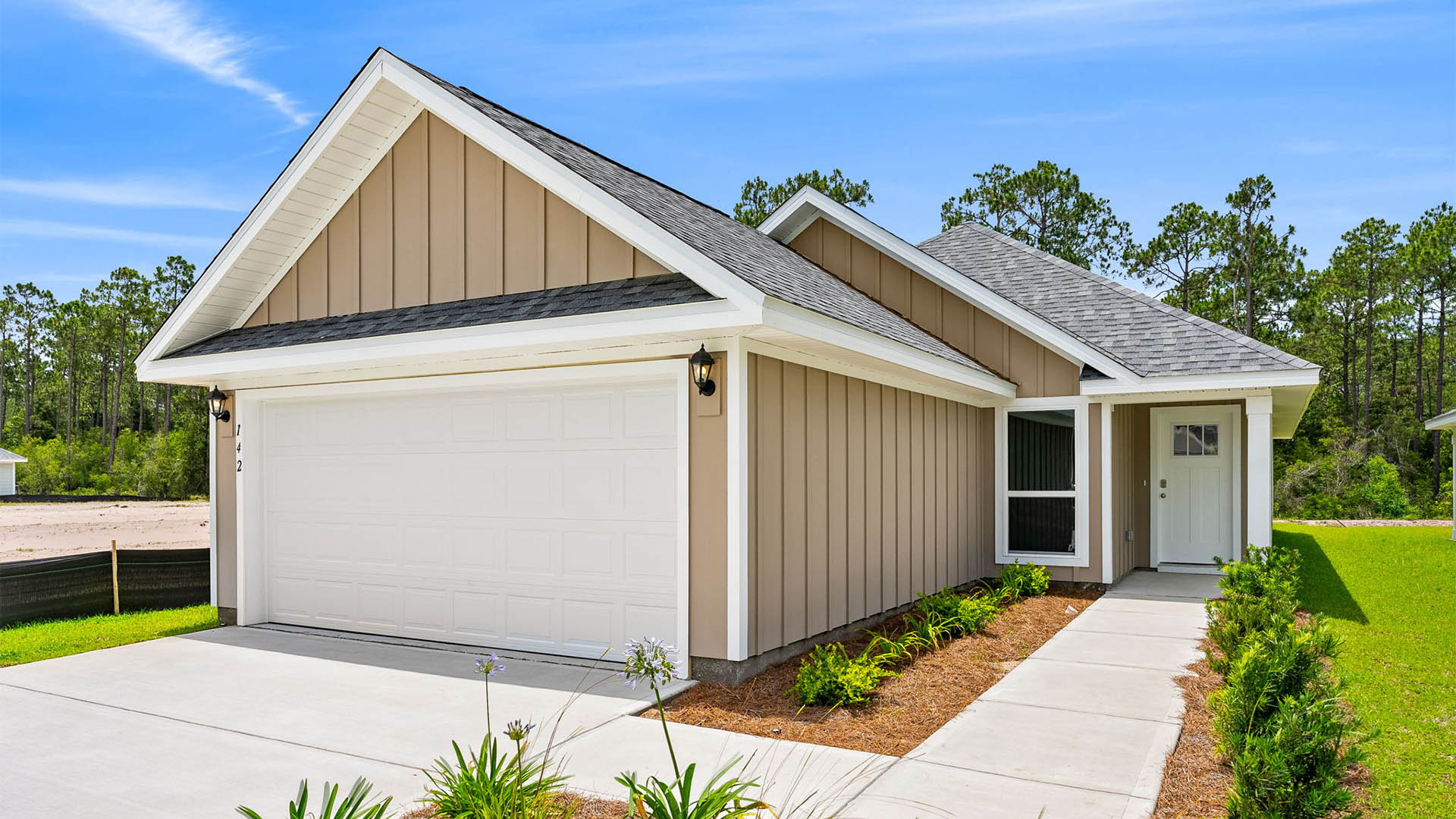 142 Chateau Lane exterior