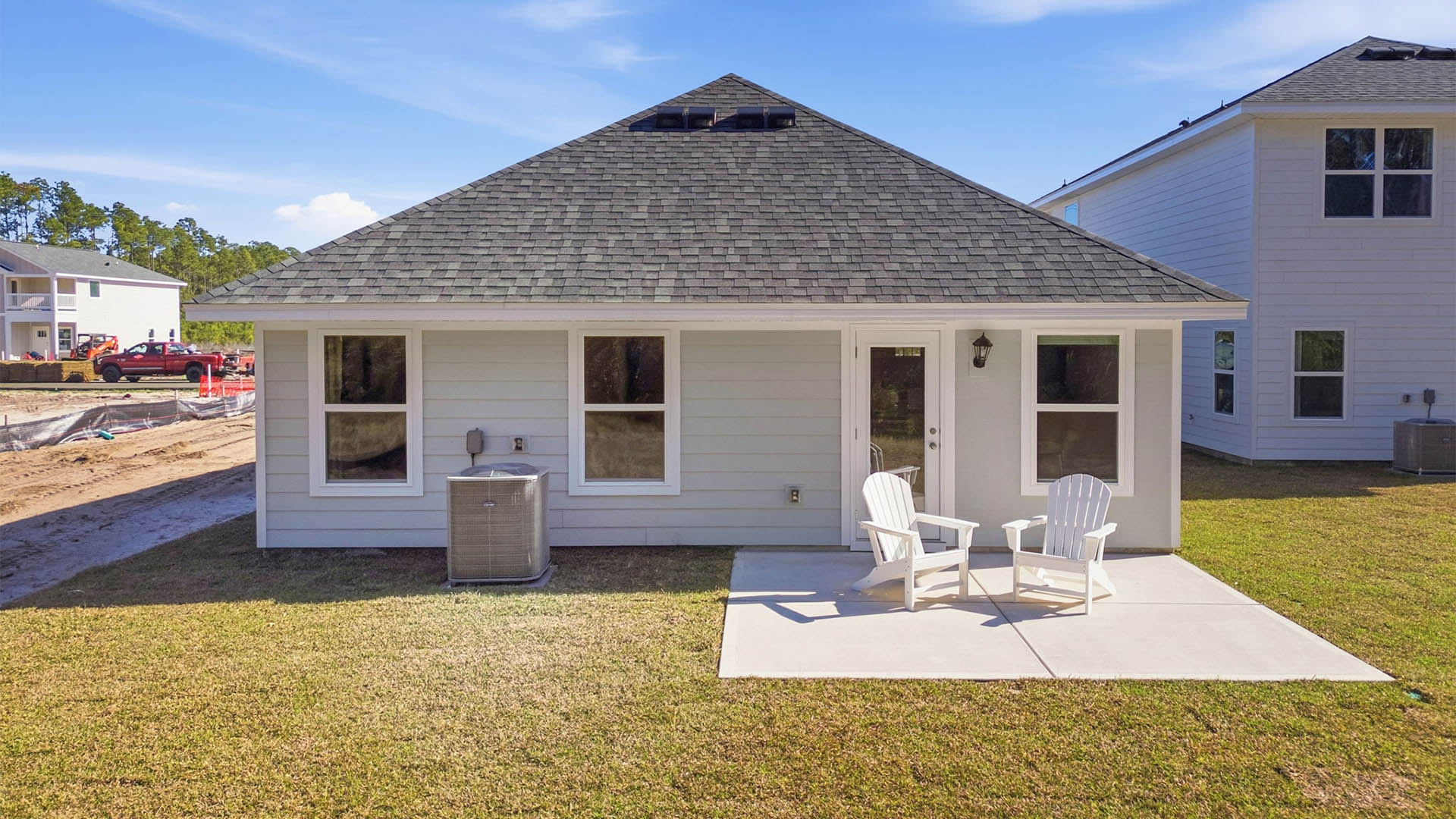Back patio and back yard.