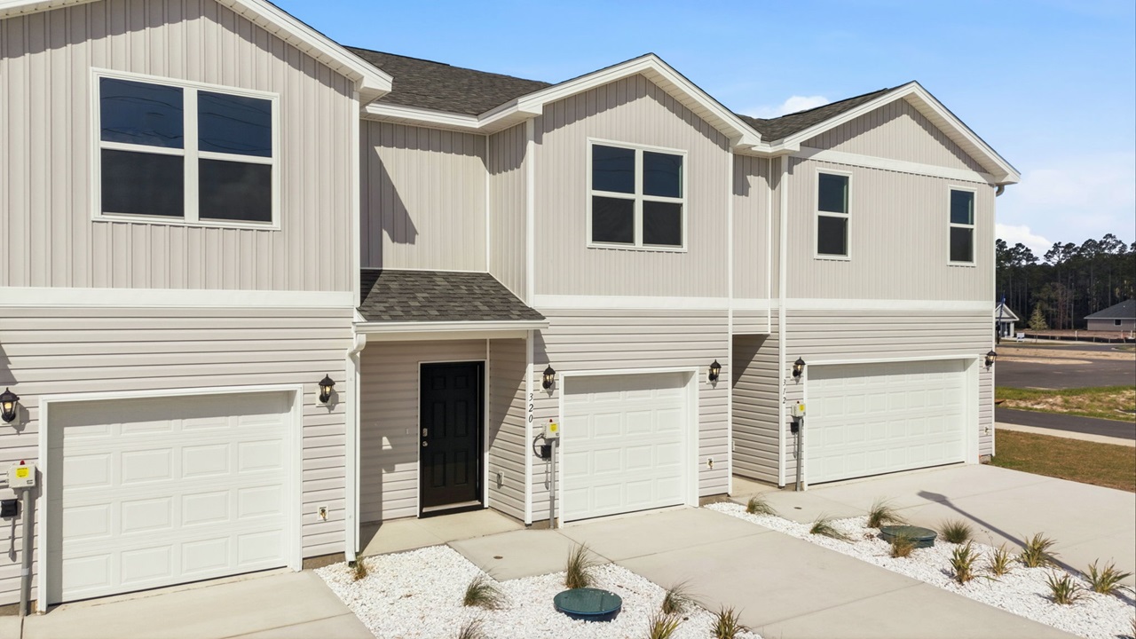 42 web or mls 320 chateau ln 085