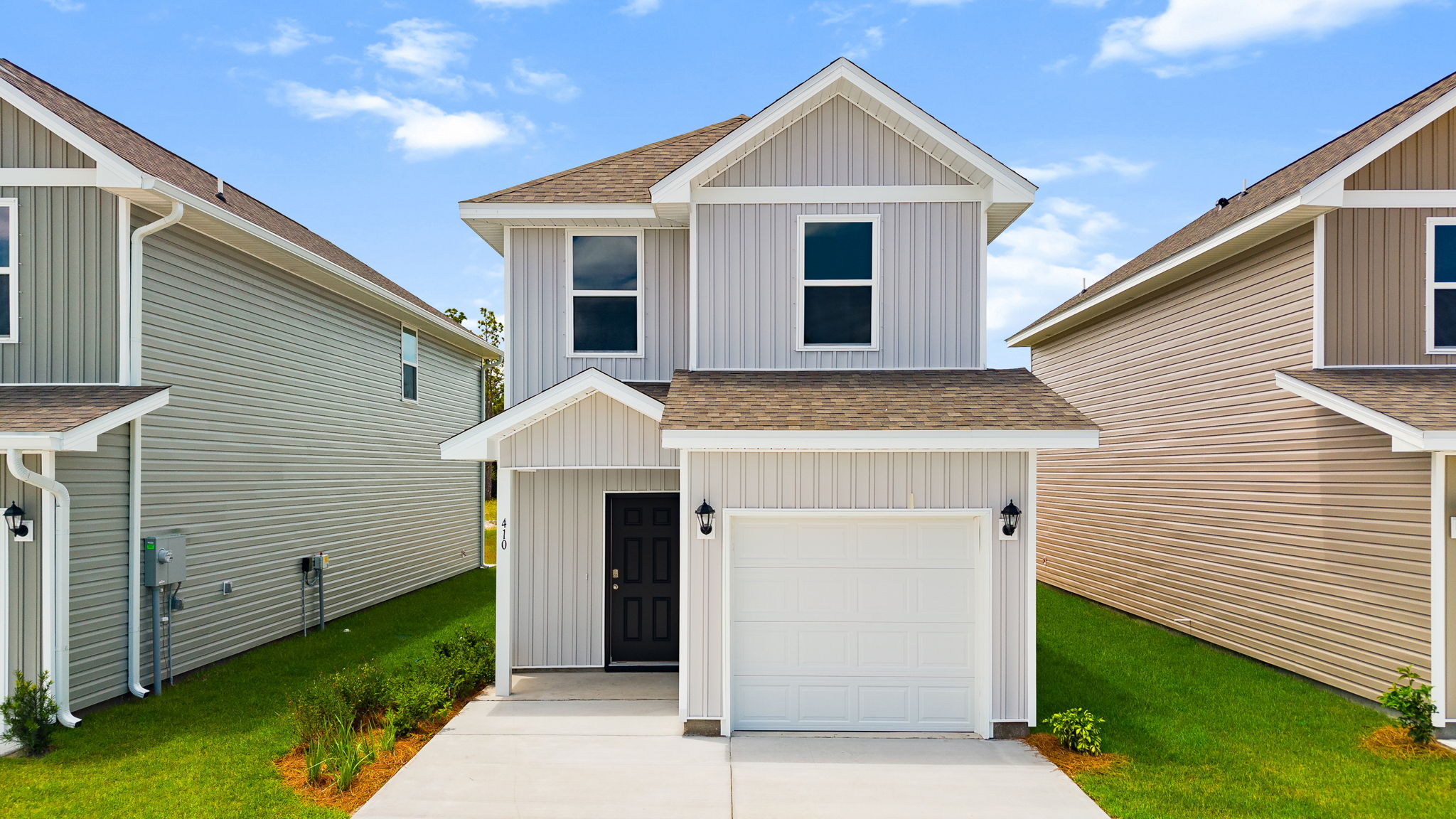 410 Coastal Canopy Lane exterior