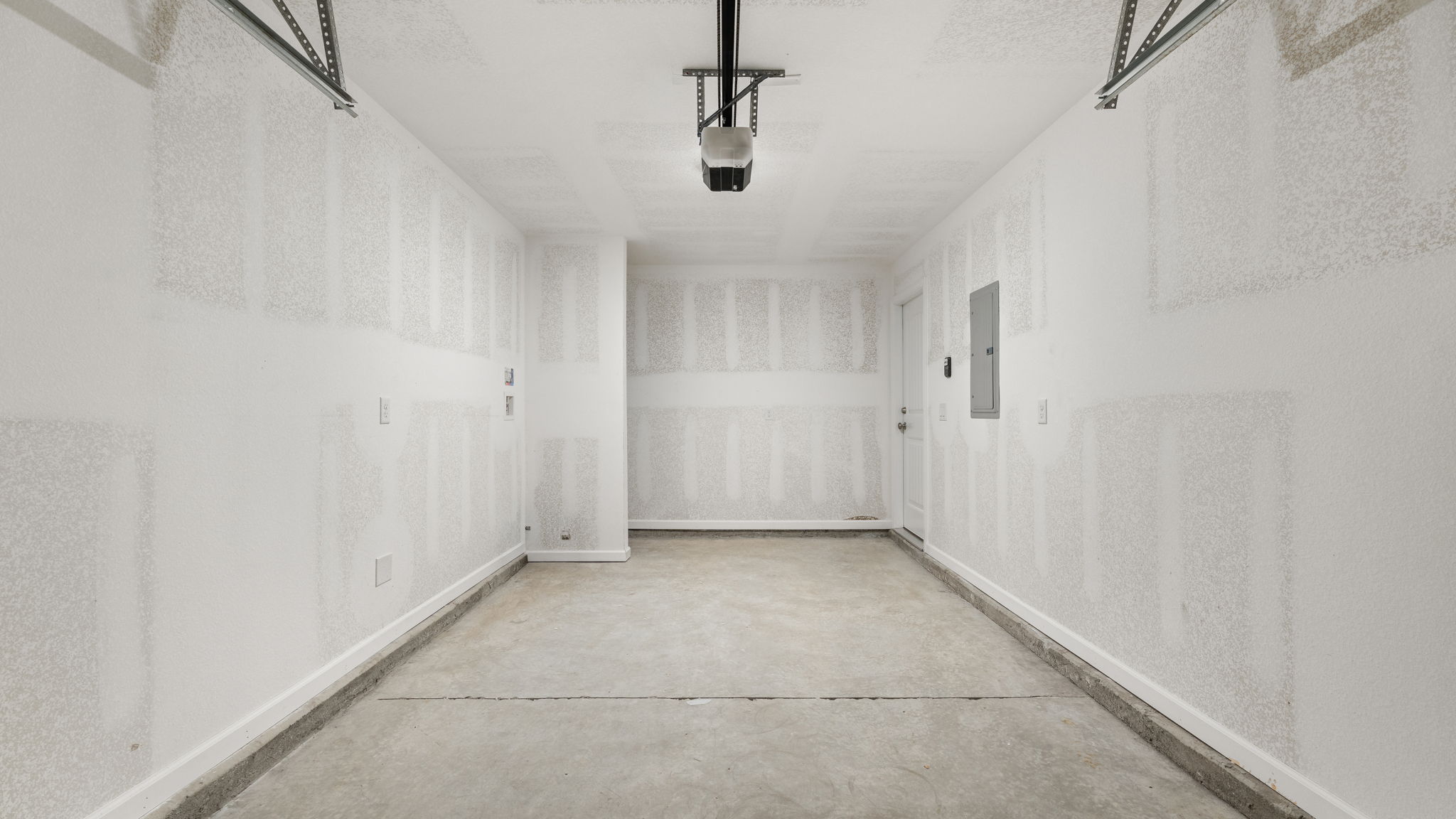 Single car garage.