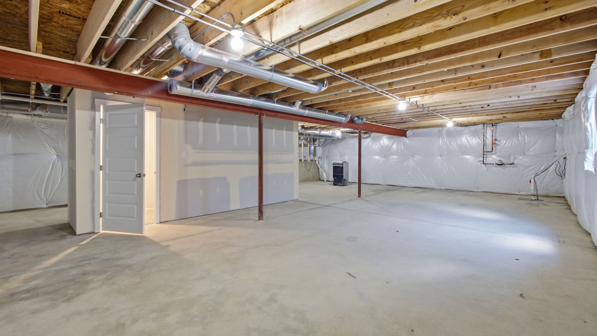 Spacious basement.