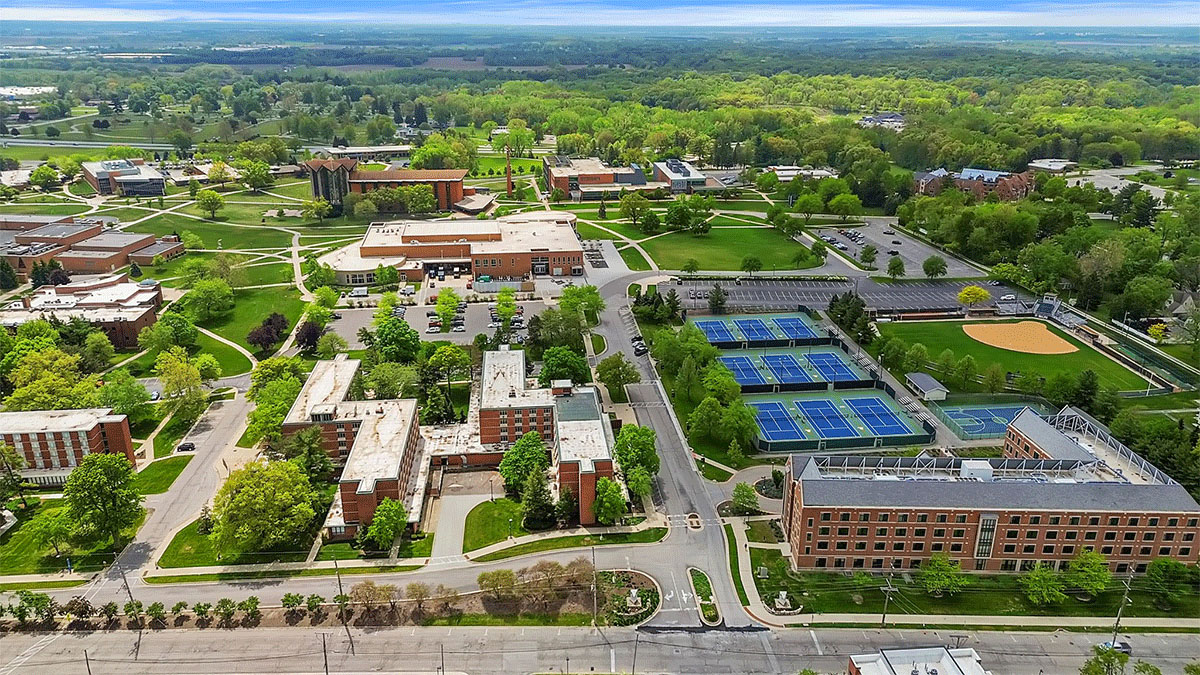 University of Valparaiso with view of tennis courts and baseball courts.