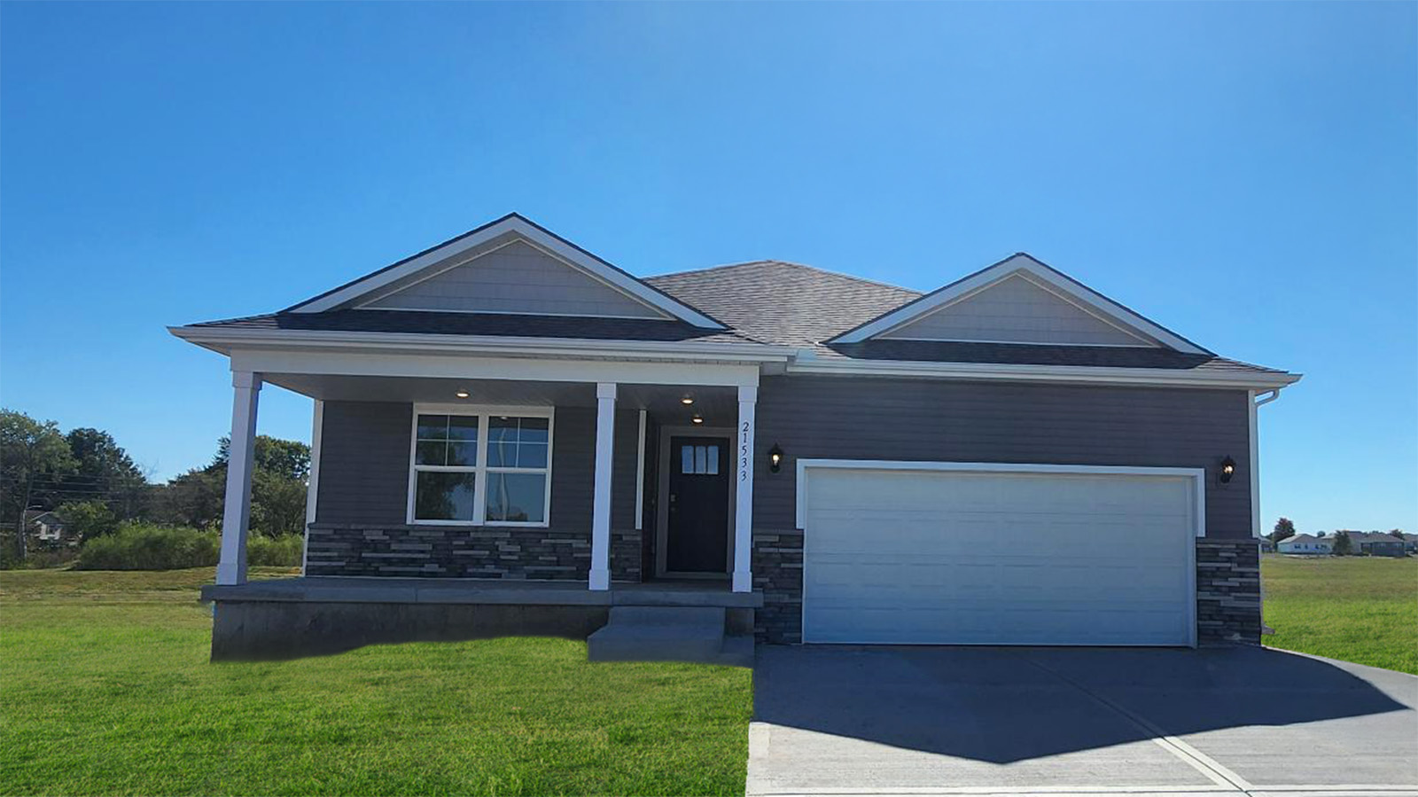21533 Carrara Circle exterior