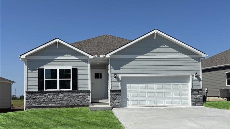 25231 W 177TH TER exterior