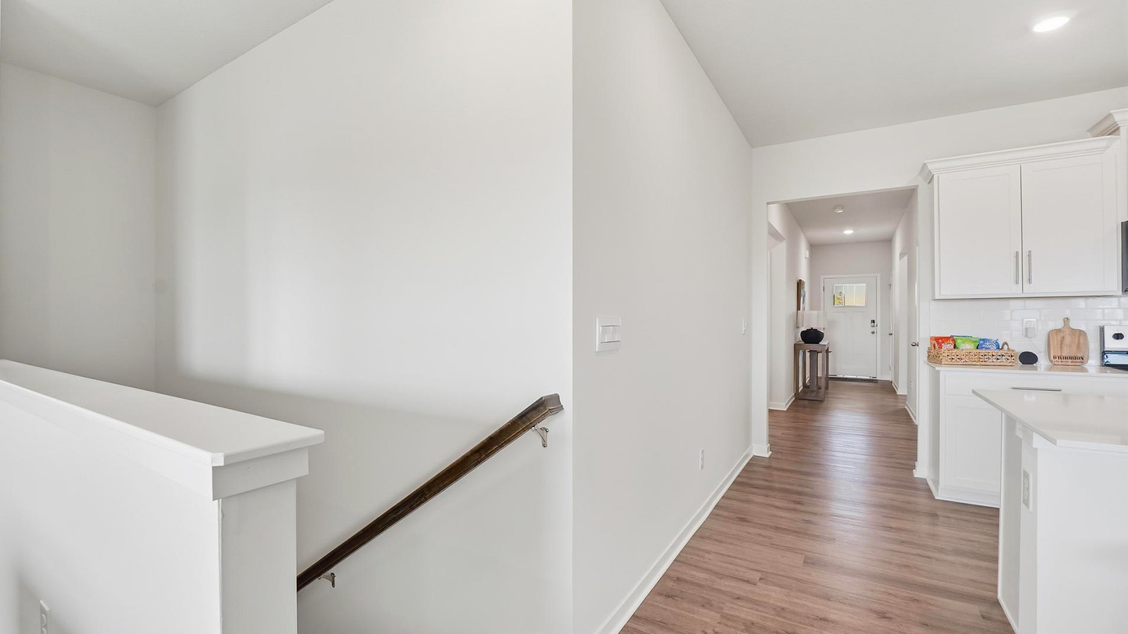 Welcoming foyer with view of front door