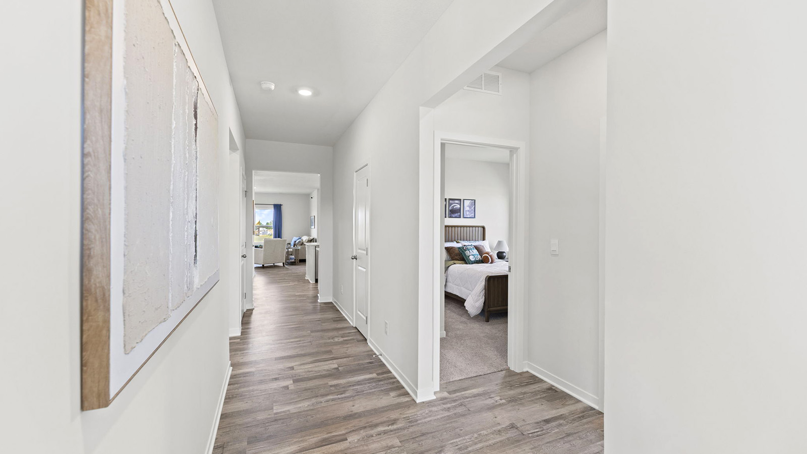 Welcoming foyer with view of front door