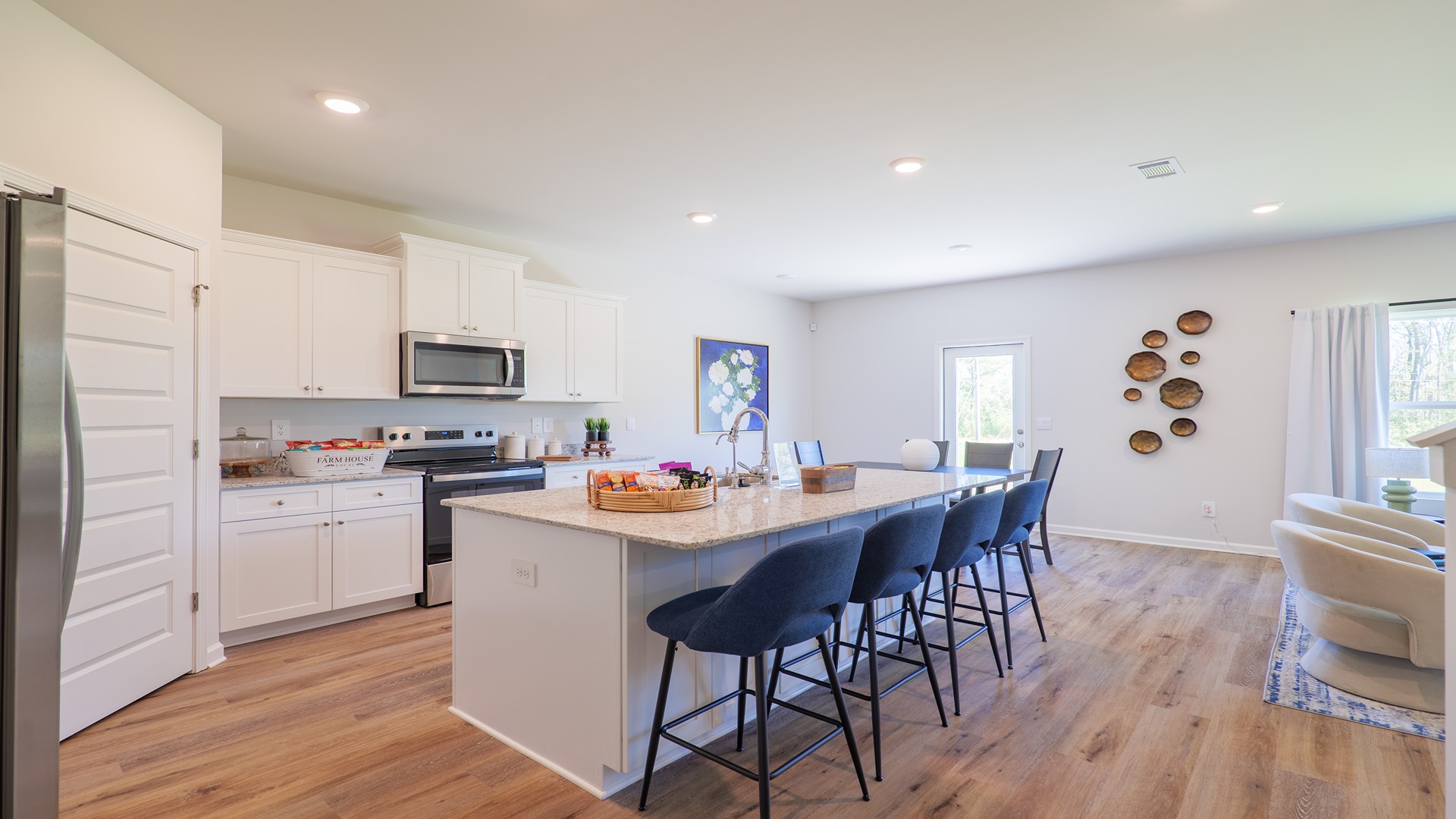 Kitchen with granite island