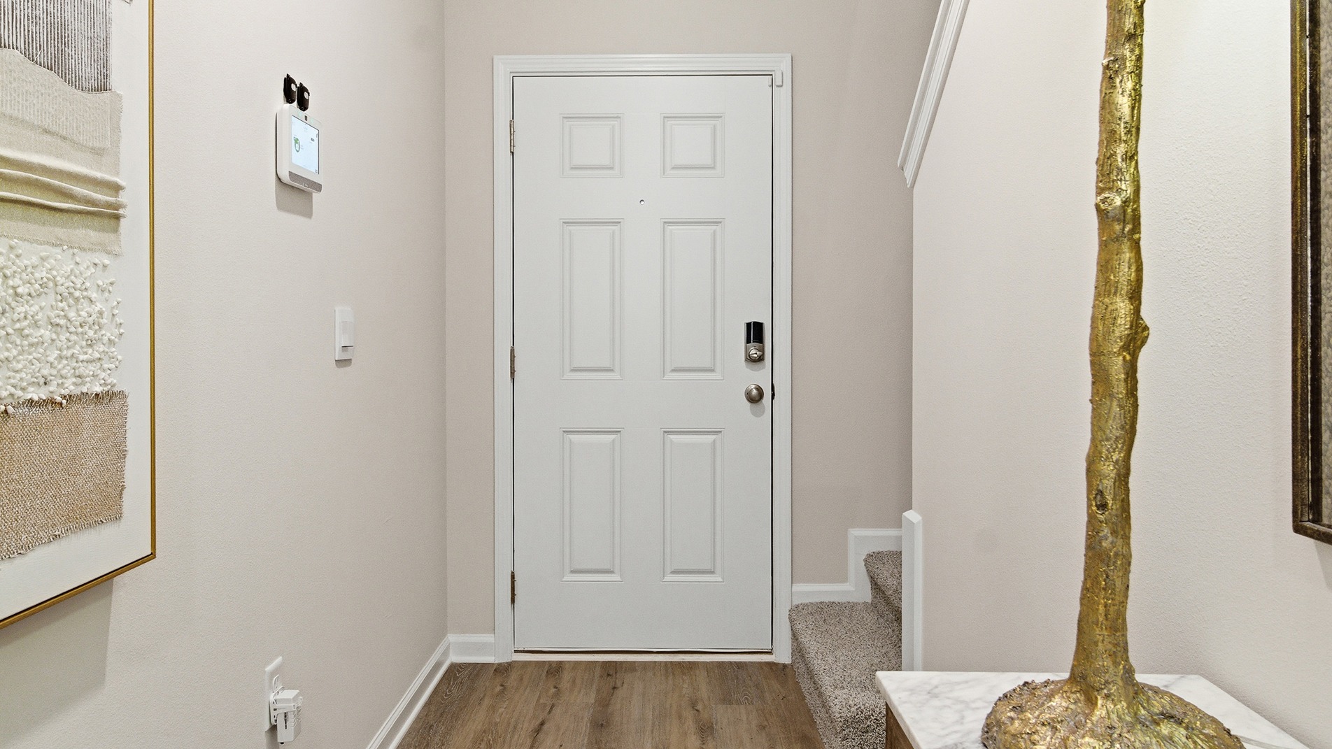 The Palm A is a modern and spacious 3-bedroom, 2 ½-bathroom end-unit townhome