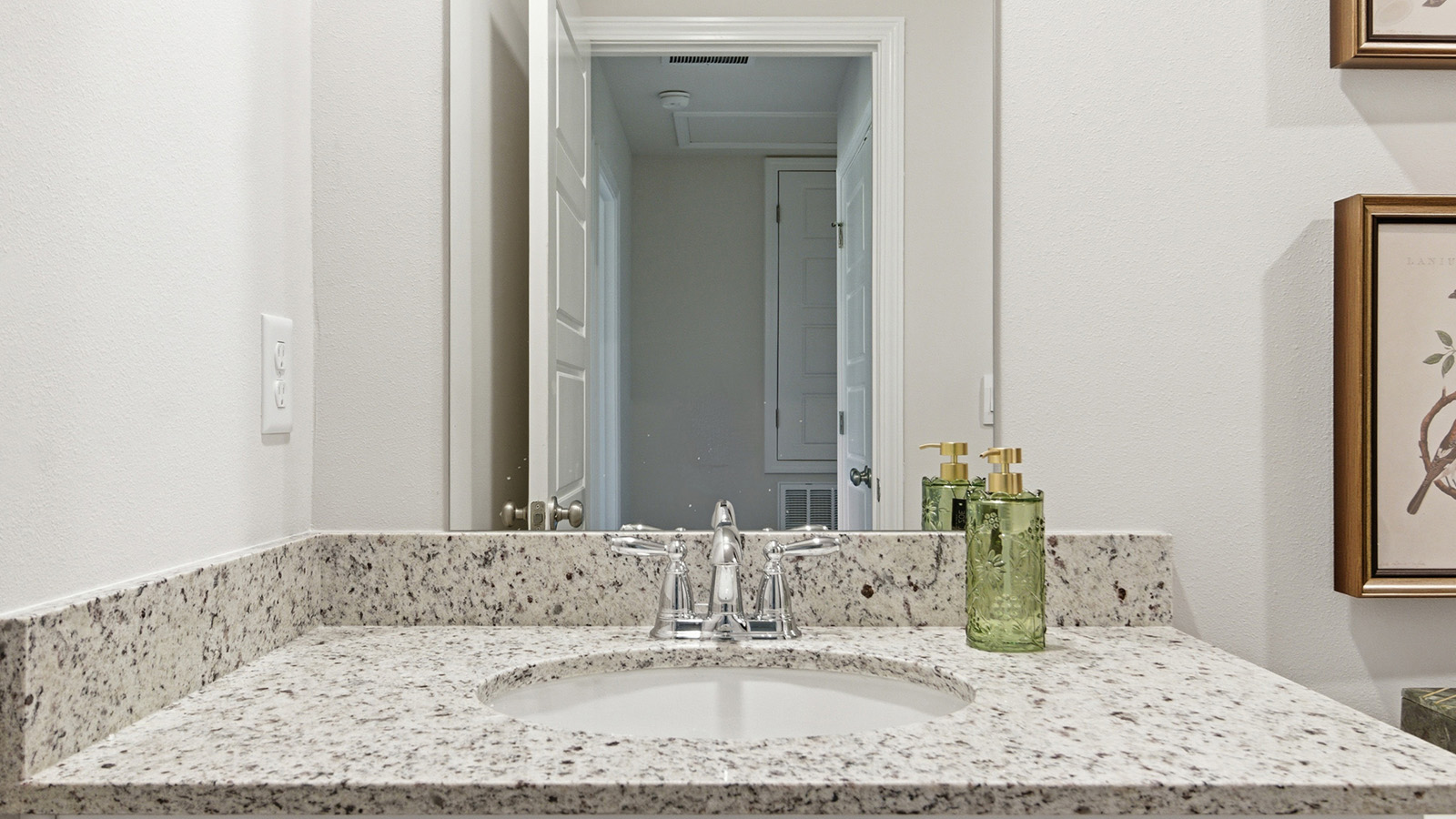 a modern and spacious 3-bedroom 2 ½-bathroom townhome