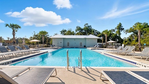 Community pool