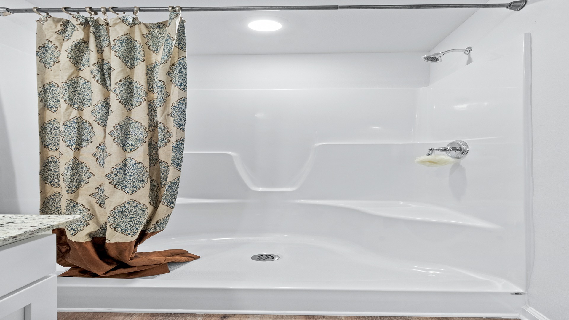 The one-level Cali plan provides an efficient, 4-bedroom, 2 bath design in 1,799 square feet.