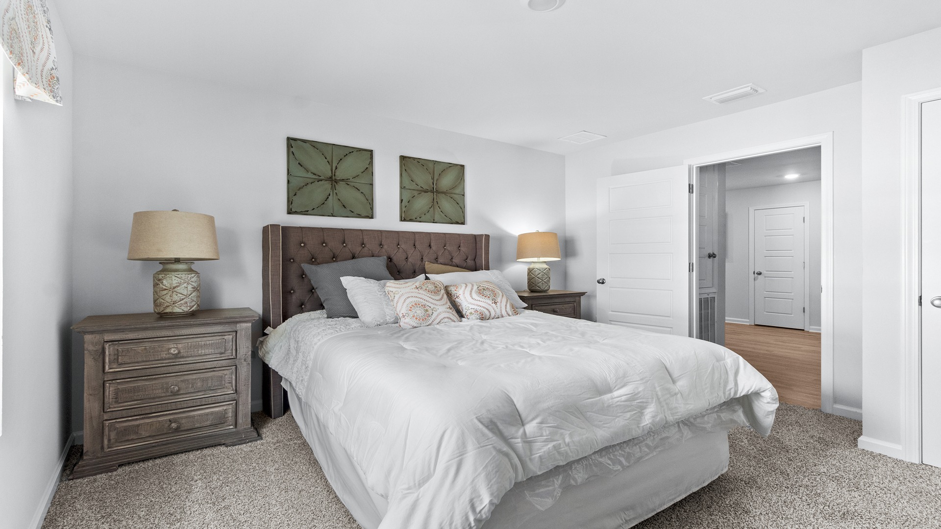The one-level Cali plan provides an efficient, 4-bedroom, 2 bath design in 1,799 square feet