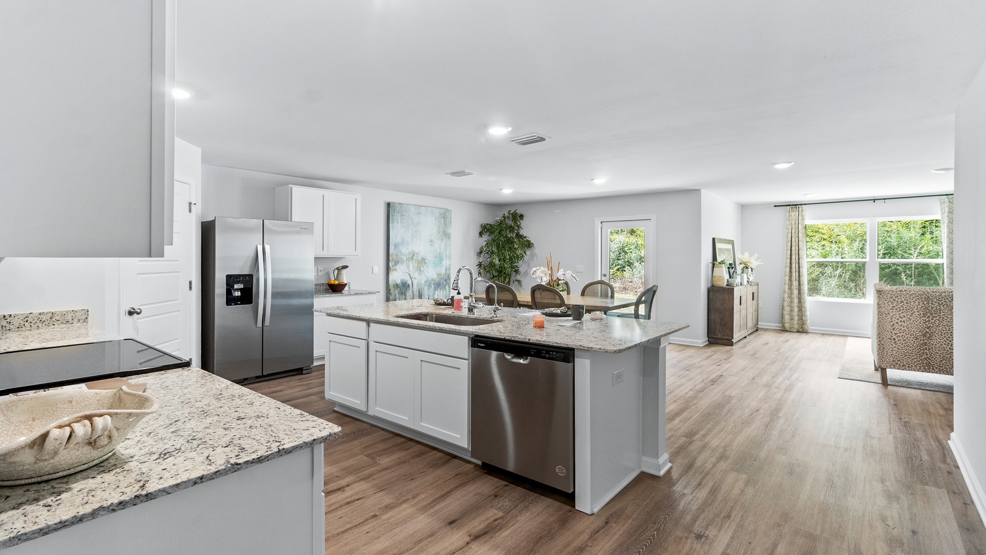 The one-level Cali plan provides an efficient, 4-bedroom, 2 bath design in 1,799 square feet