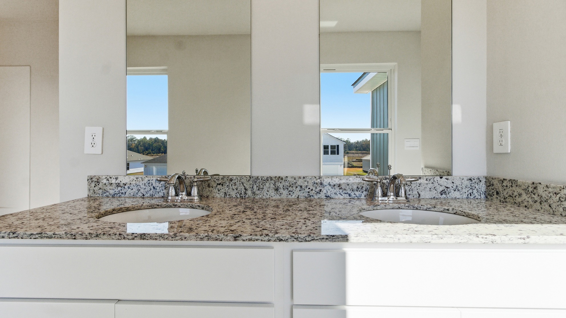 The Galen is an inviting two-story single-family home, that offers 2,416 square feet of modern living space with 4 bedrooms, 2.5 bathrooms