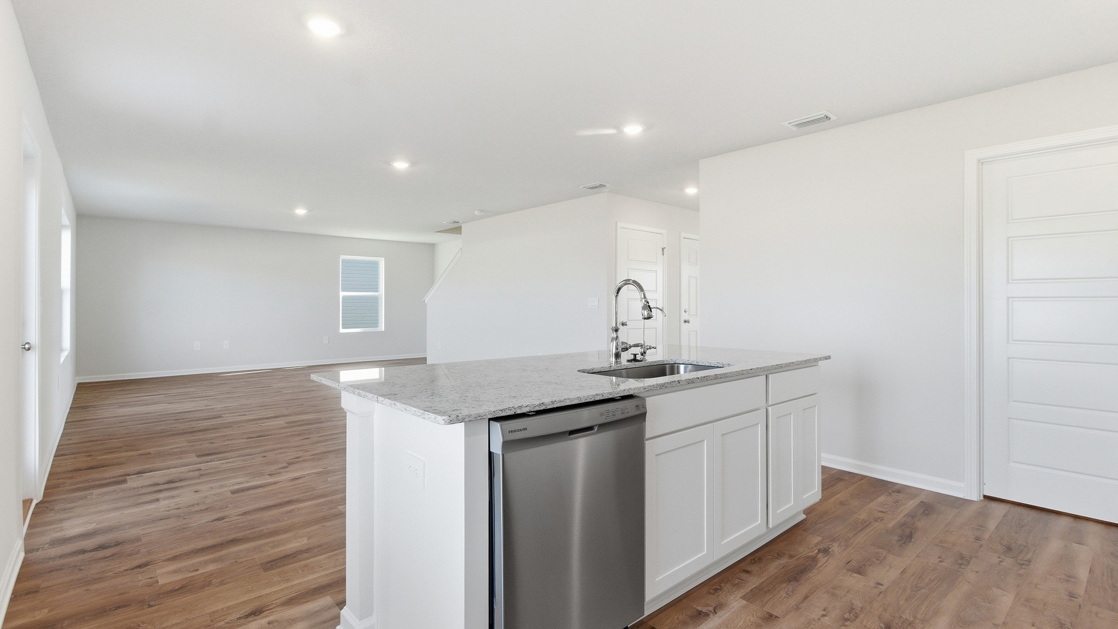 The Ryleigh is a thoughtfully crafted two-story single-family home offers 2,416 square feet of comfortable, modern living with 4 bedrooms, 2.5 bathrooms