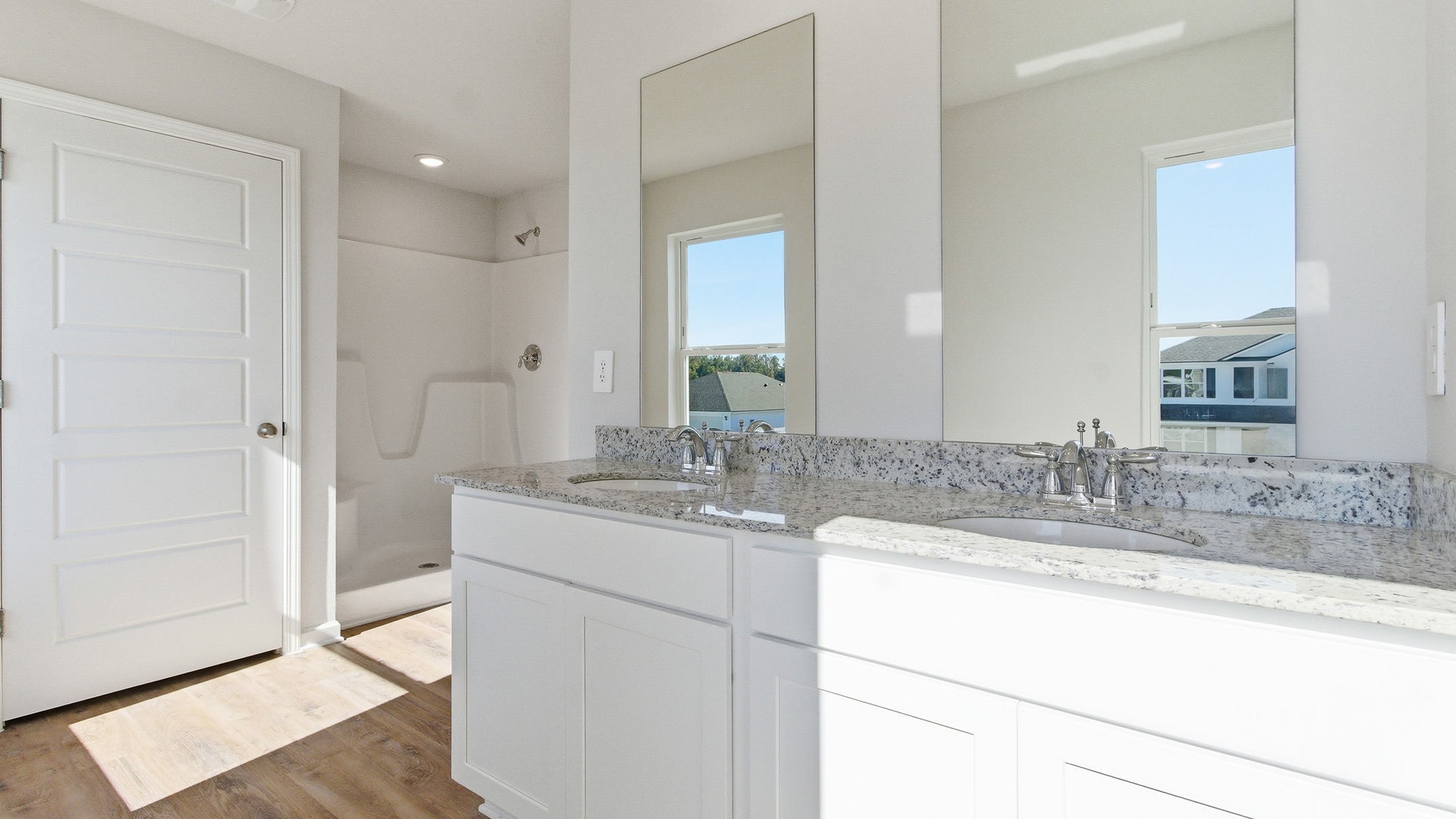 The Ryleigh is a thoughtfully crafted two-story single-family home offers 2,416 square feet of comfortable, modern living with 4 bedrooms, 2.5 bathrooms