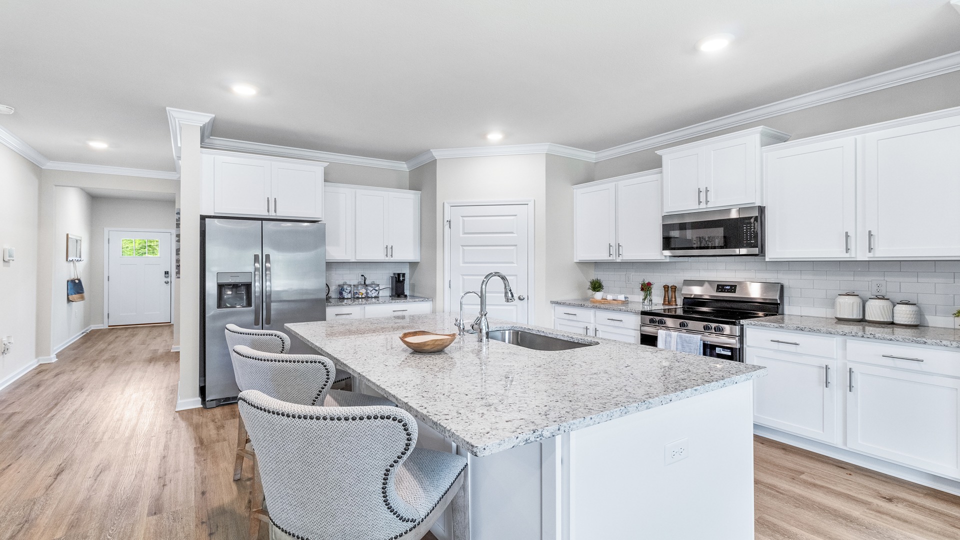 The Embry is a 5-bedroom, 3.5-bathroom two-story home with over 2800 Sq. Ft.