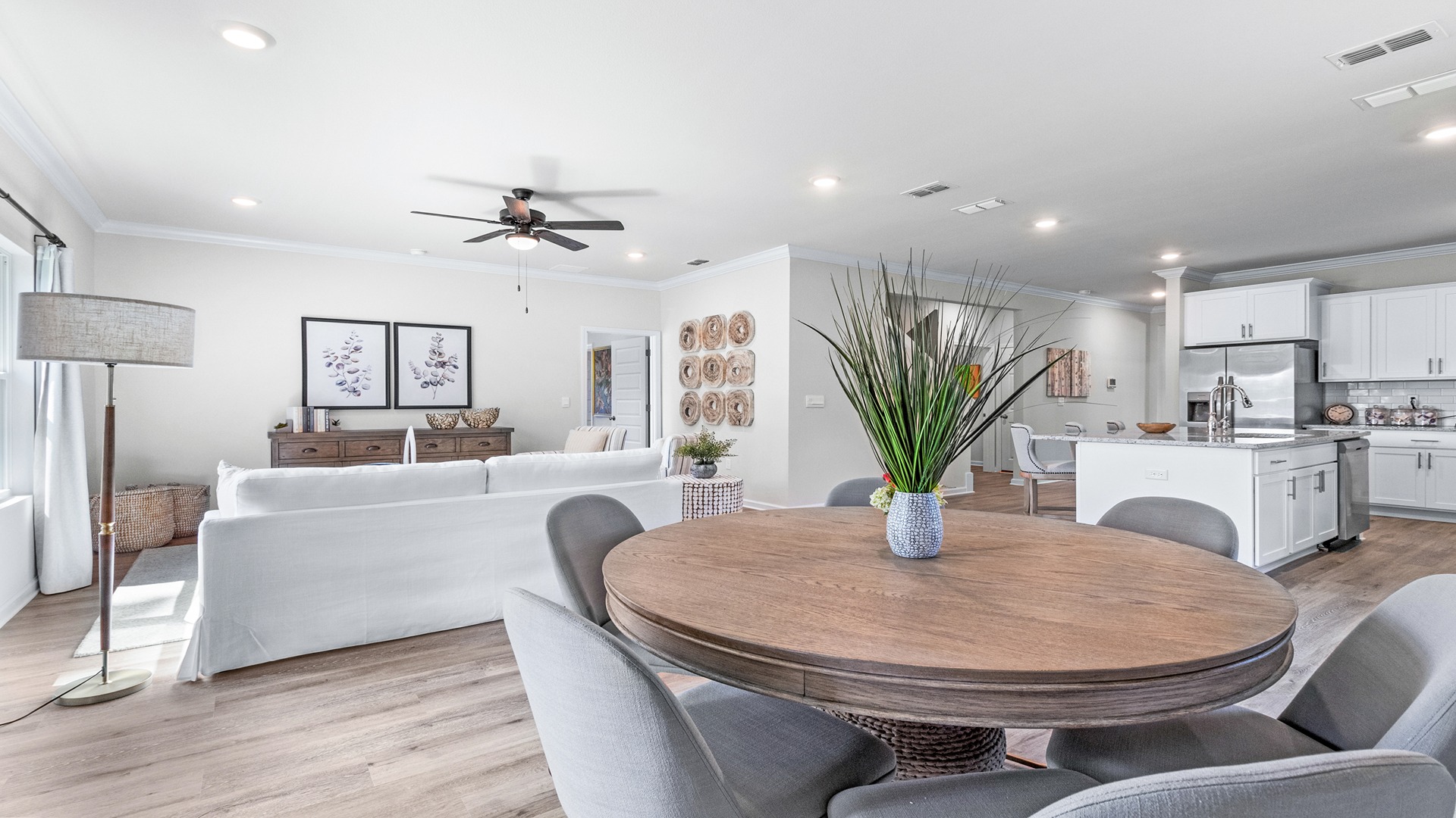 The Embry is a 5-bedroom, 3.5-bathroom two-story home with over 2800 Sq. Ft.