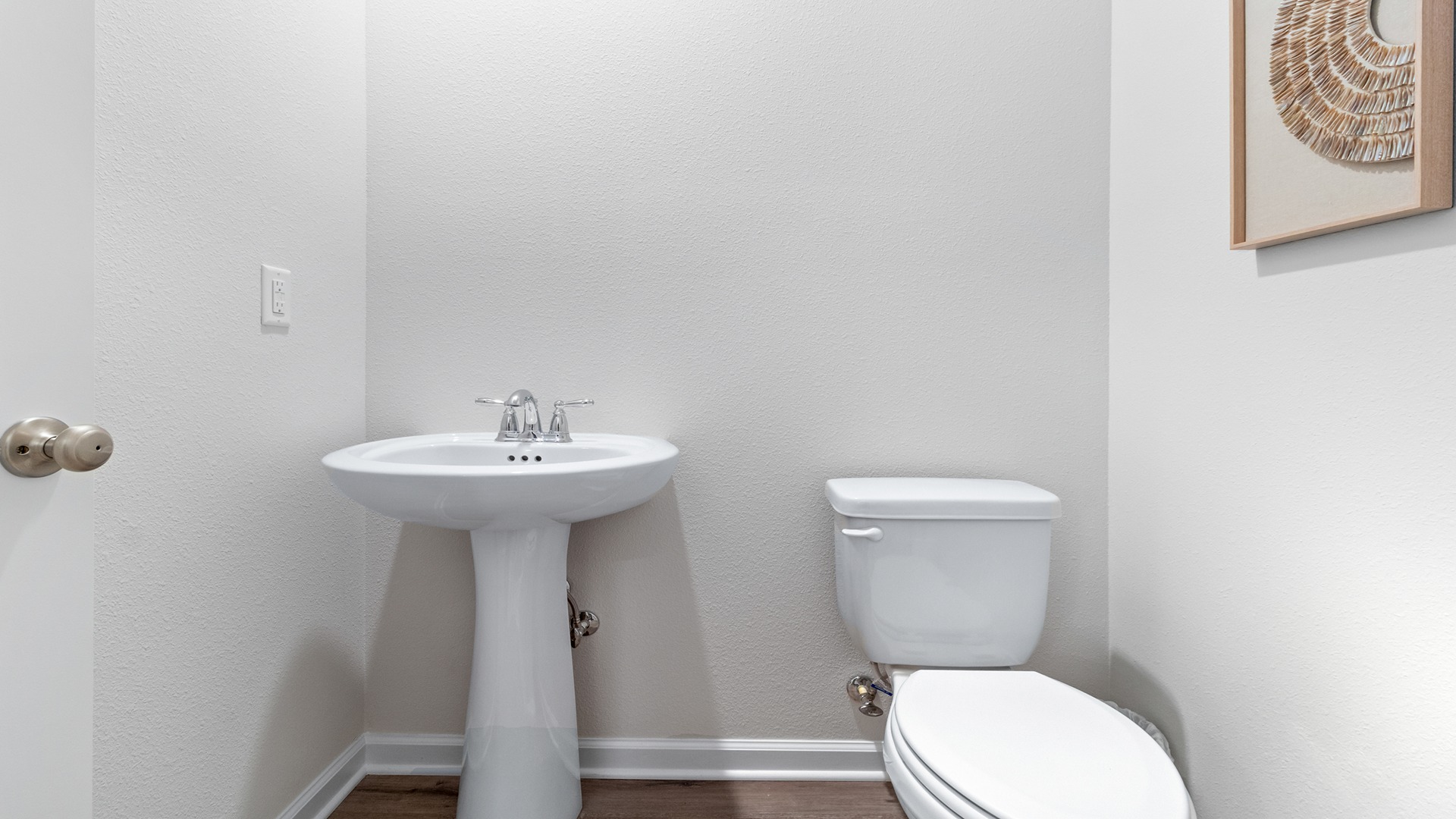The Embry is a 5-bedroom, 3.5-bathroom two-story home with over 2800 Sq. Ft.