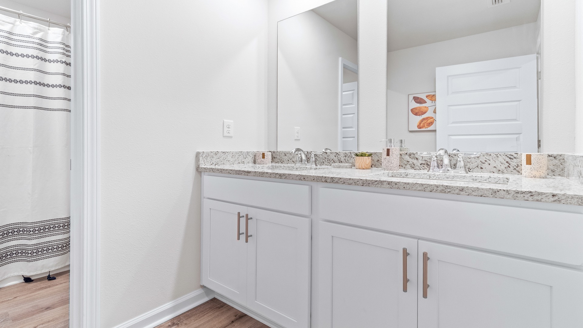The Embry is a 5-bedroom, 3.5-bathroom two-story home with over 2800 Sq. Ft.