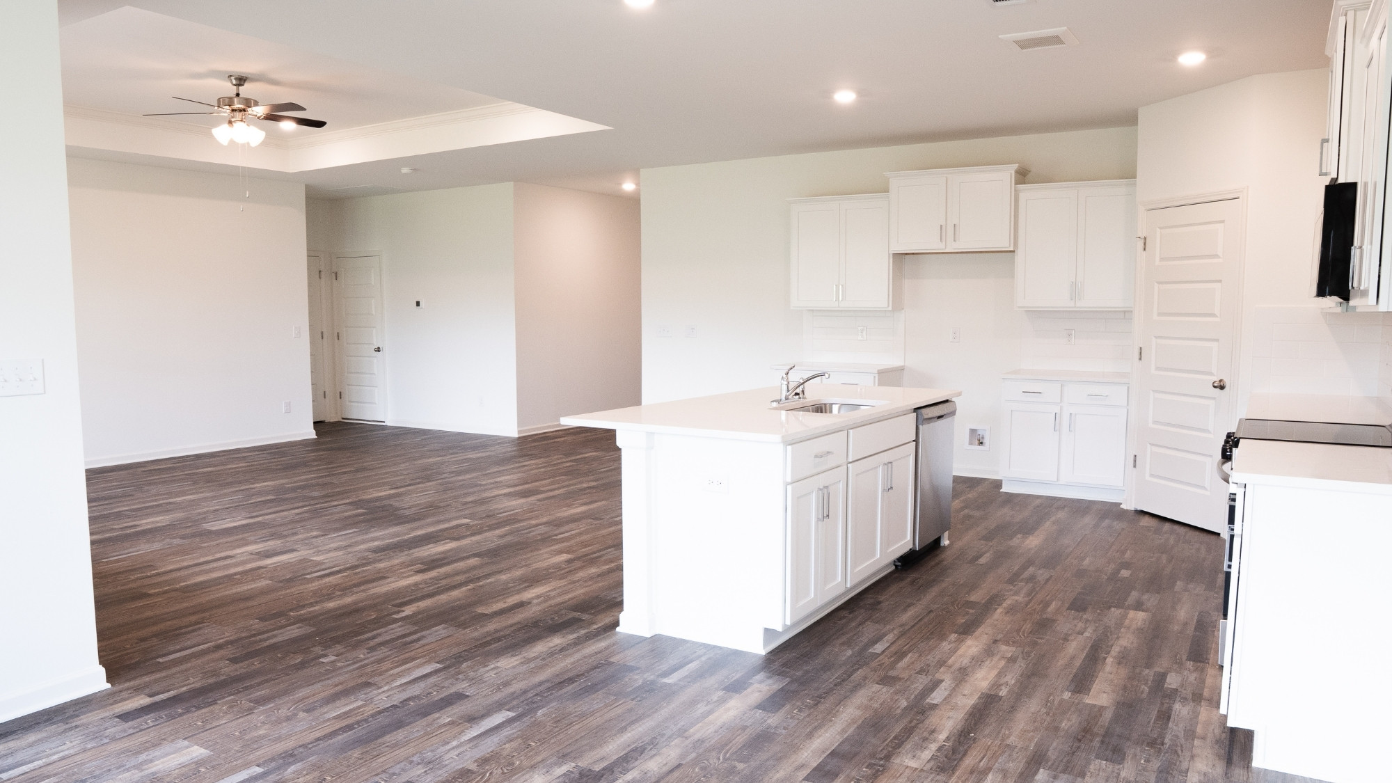 The Oakdale is a brand-new single-level plan featuring 4 bedrooms, 3 bathrooms