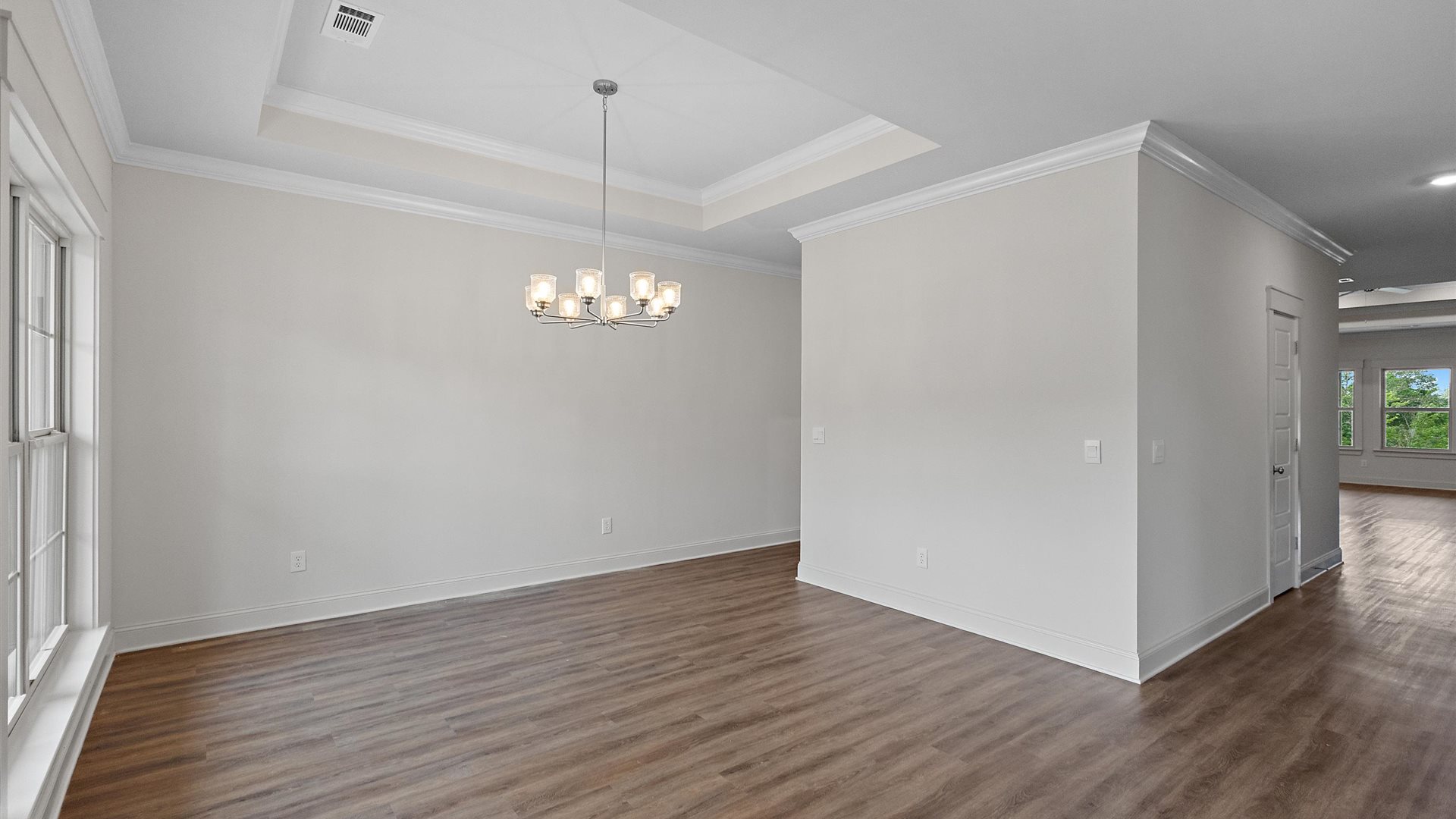 spacious dining room to the left of the entrance