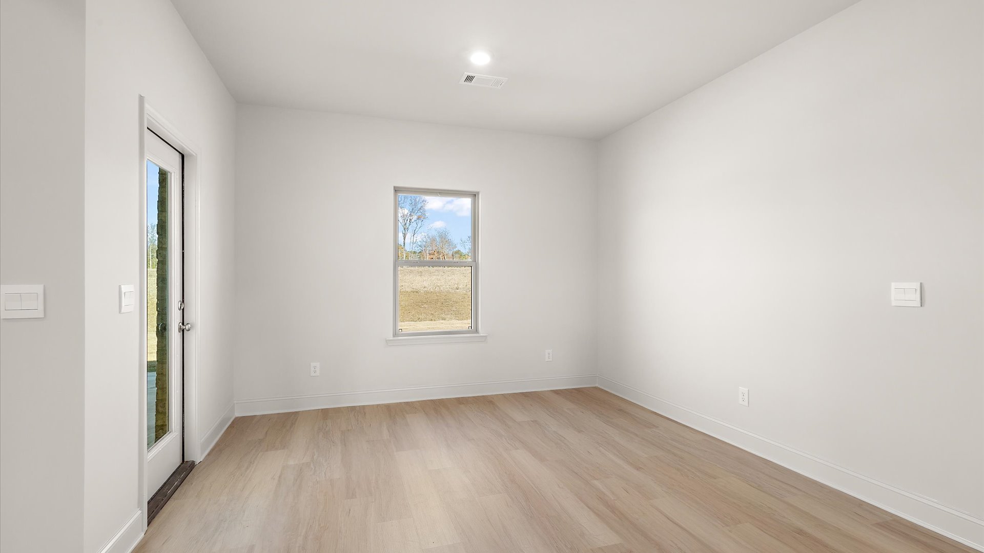 dining space leading to covered porch