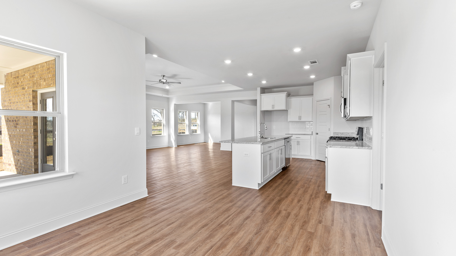 breakfast nook across from the kitchen