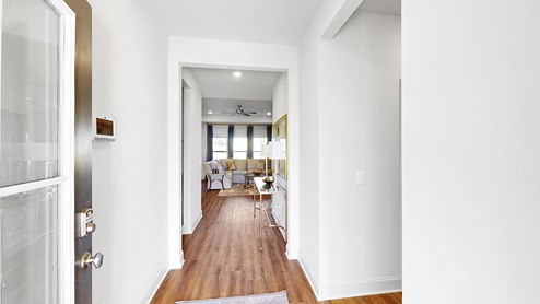 Horseshoe Bend model home interior.