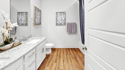 Horseshoe Bend model home interior.