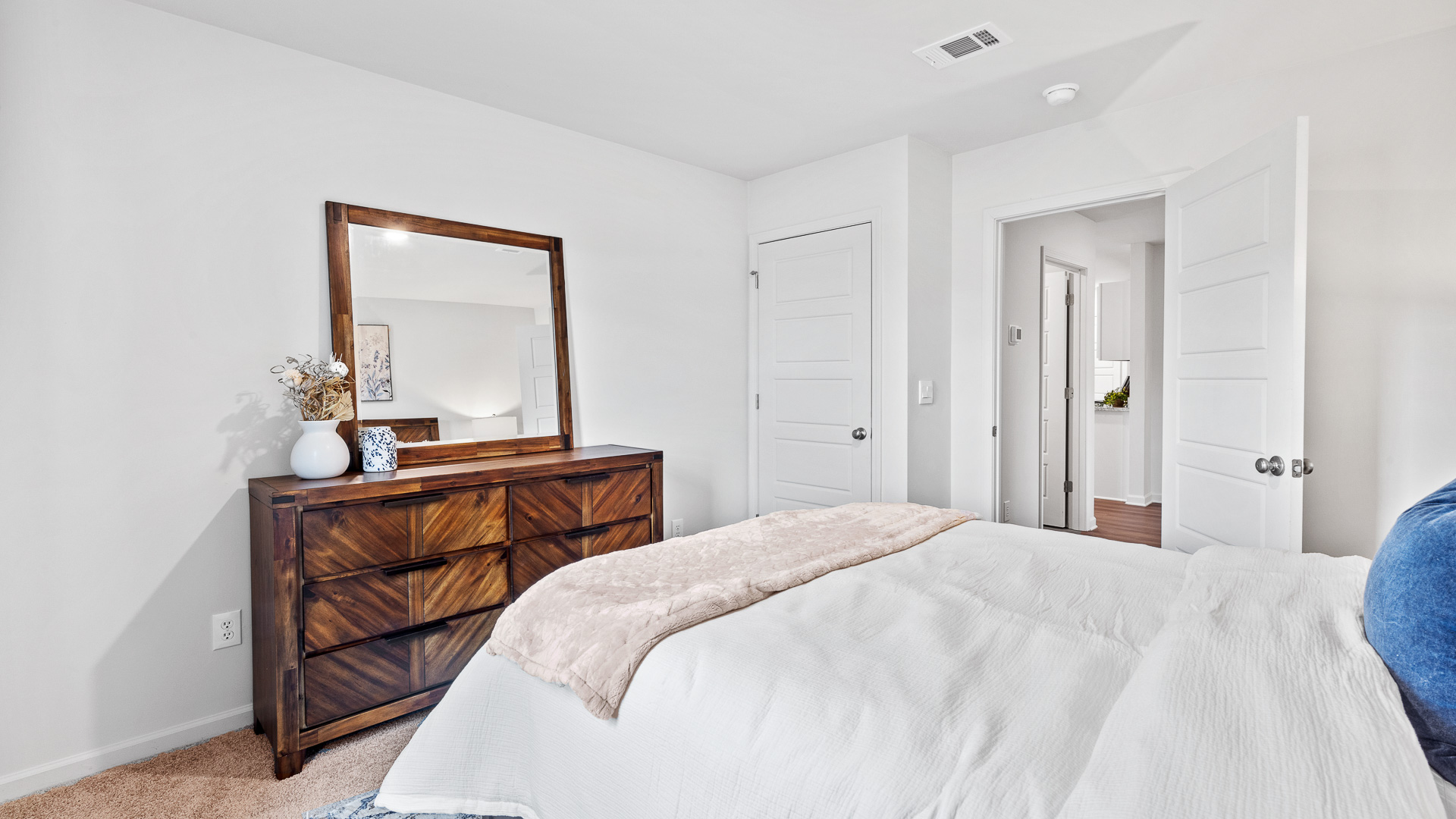 View from bedroom 4/den to the entrance hallway.