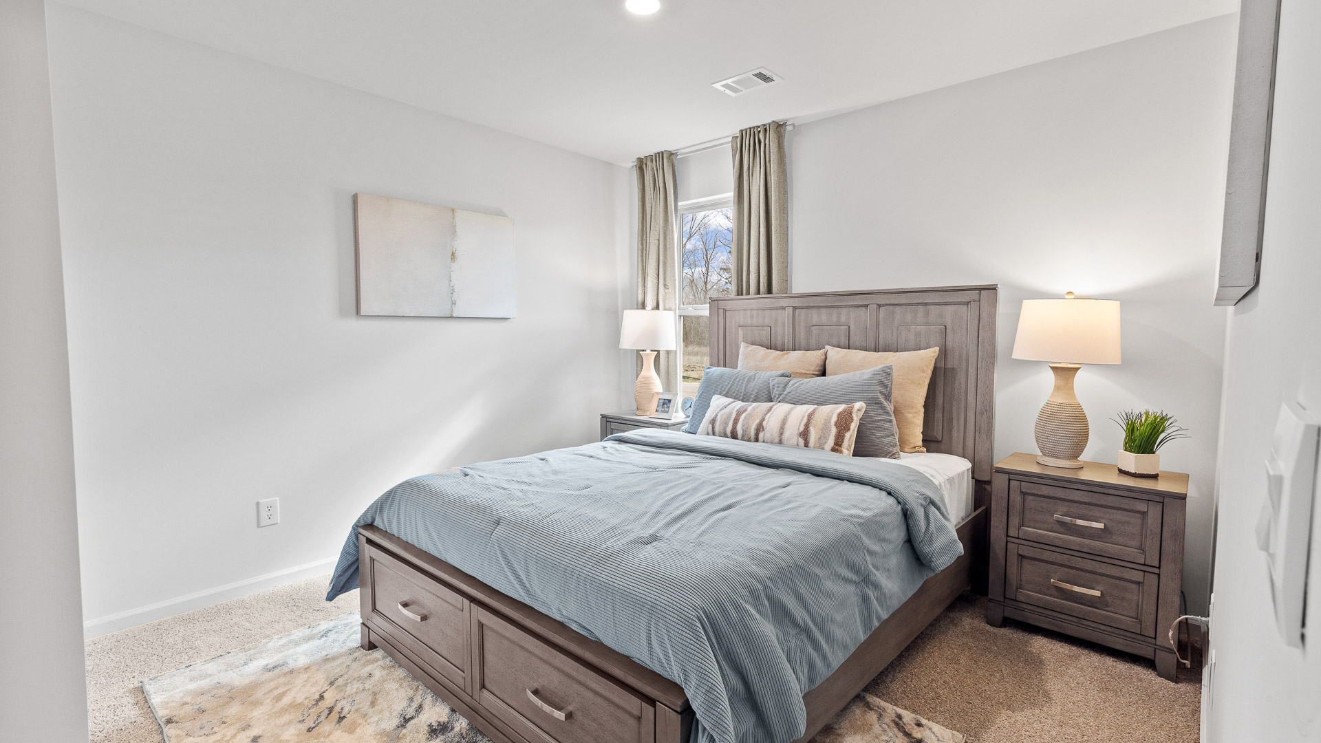 Bedroom 3 features neutral carpet and a single window.