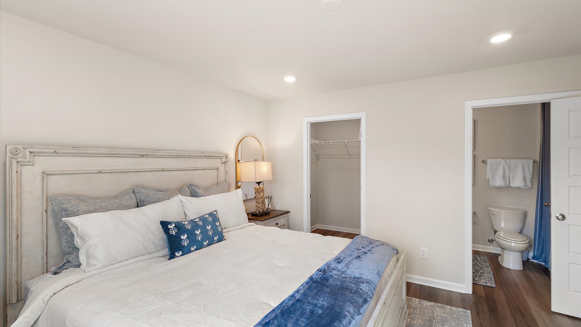 Cedar Lane - Freeport