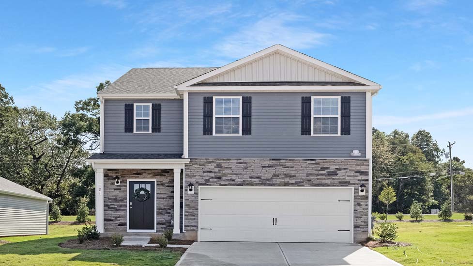 Brandon Creek by D.R. Horton — photograph published by the builder