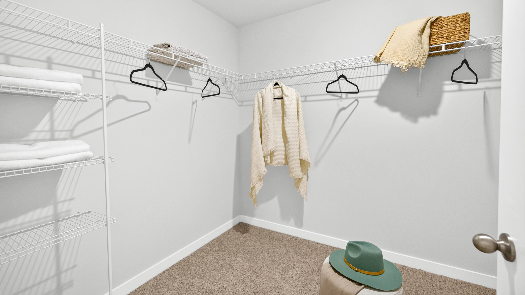 Primary walk in closet