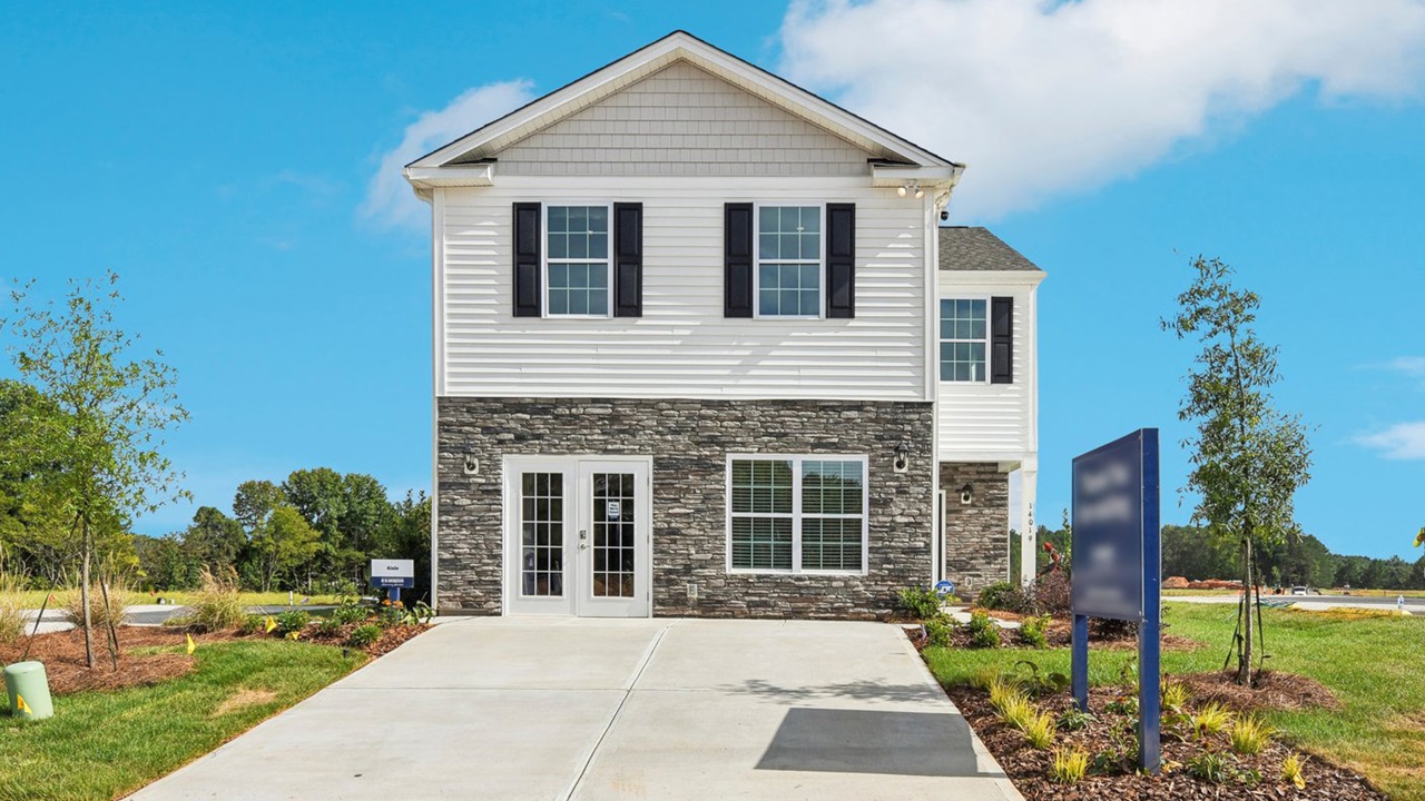 Houses For Sale in Charlotte, | Hamilton Woods | D.R. Horton