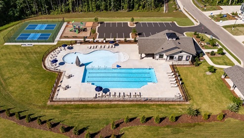 Fergus Crossing Aerial view of amenities