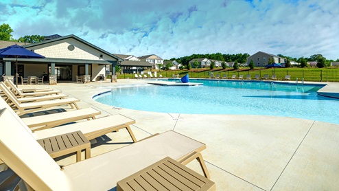 Fergus Crossing community pool