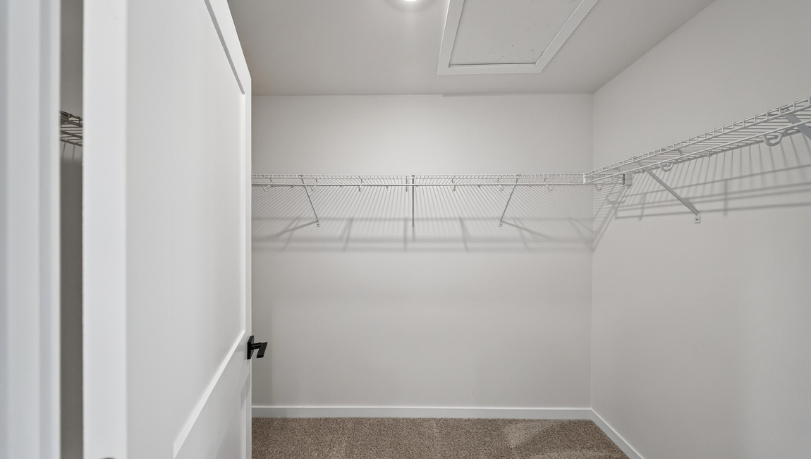 Primary walk in closet