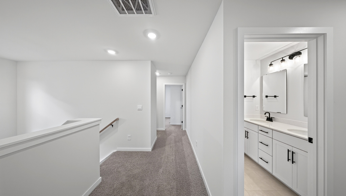 Upstairs landing area